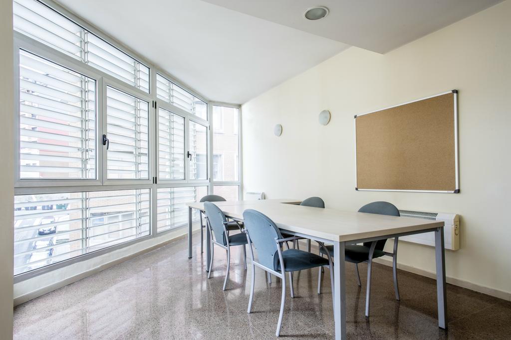 Apartment Residencia Universitaria Resa Blas De Otero *