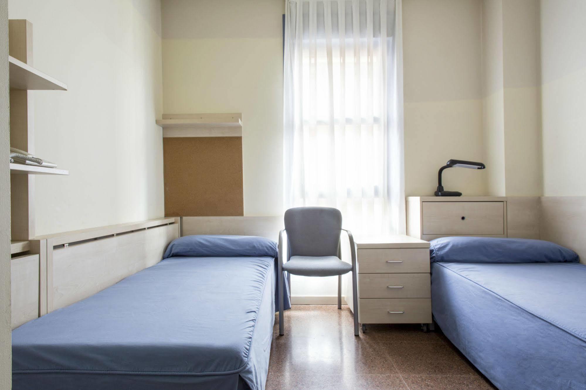 Apartamento Residencia Universitaria Blas De Otero Bilbao